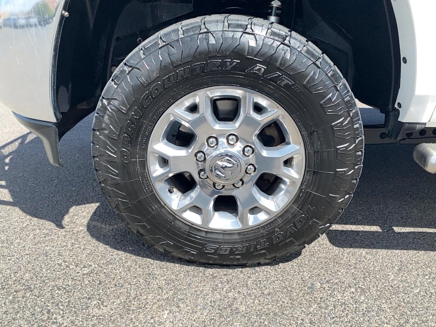 Used 2020 RAM 2500 Laramie AWD/4WD image 9