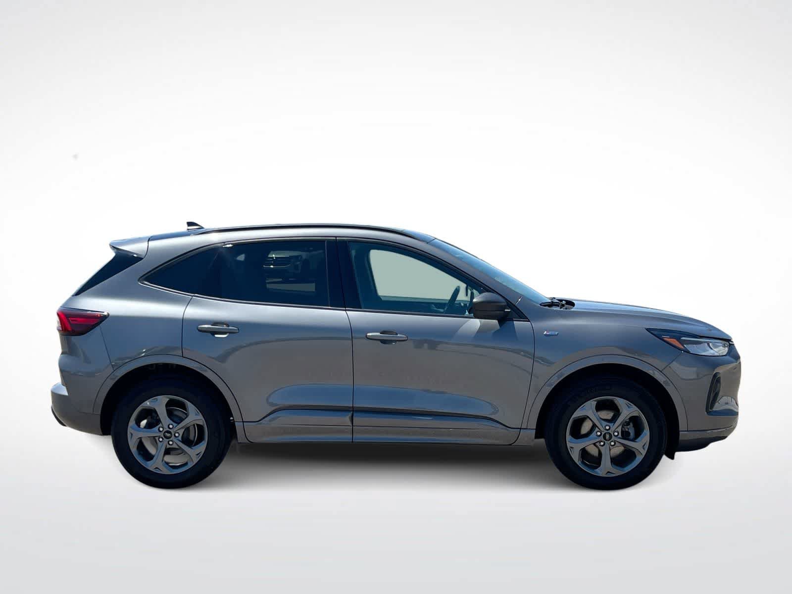 Certified 2024 Ford Escape ST-Line w/ Tech Pack #1 AWD/4WD image 9