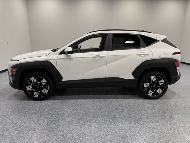 Used 2024 Hyundai Kona SEL AWD/4WD image 8
