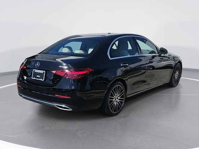 Used 2022 Mercedes-Benz C 300 4MATIC Sedan image 3