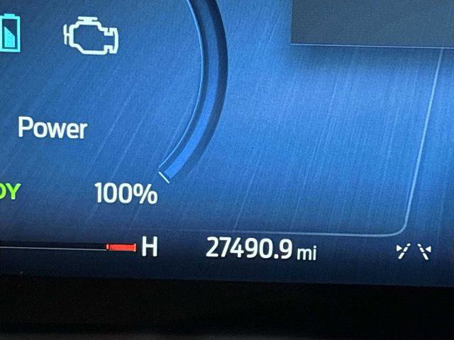 Certified 2024 Ford Escape Platinum w/ Premium Technology Package image 11