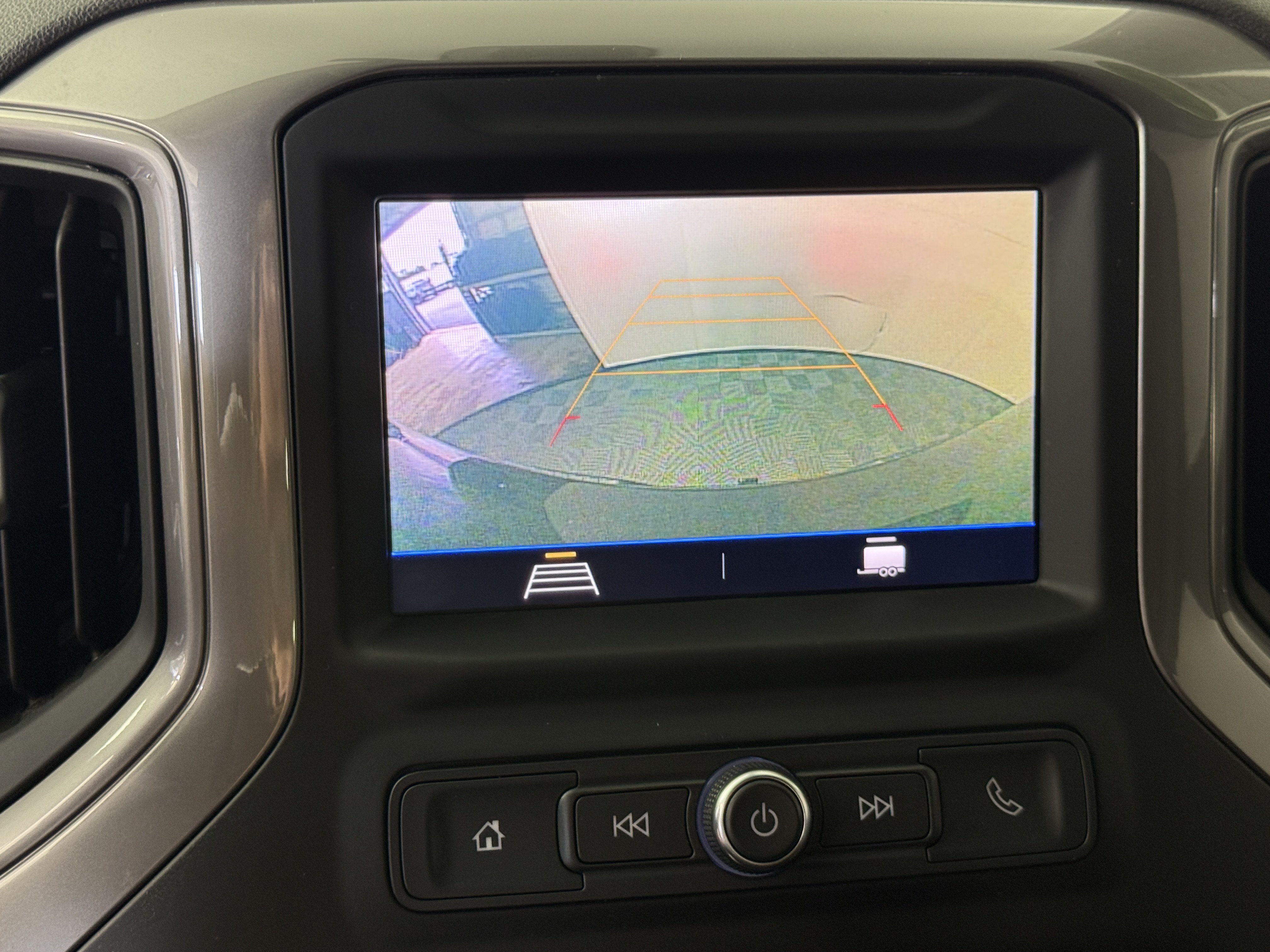 Used 2021 Chevrolet Silverado 1500 Custom RWD image 19