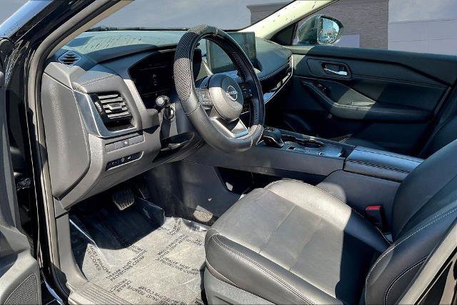 Used 2024 Nissan Rogue SL w/ SL Premium Package FWD image 17