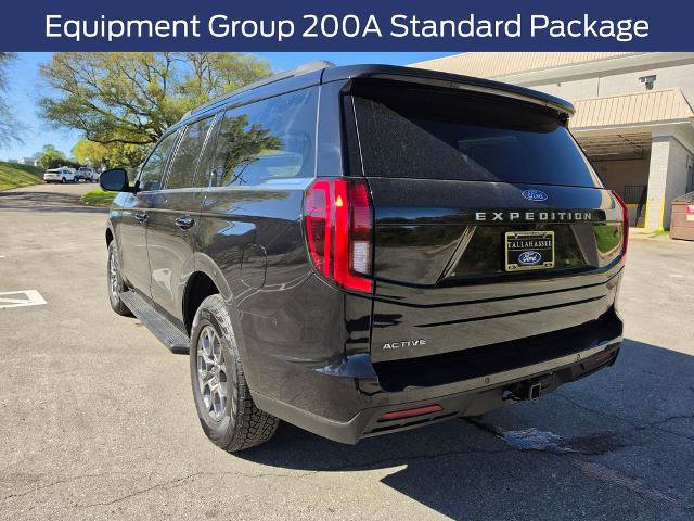 Certified 2025 Ford Expedition Active RWD image 2