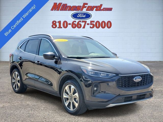 Certified 2025 Ford Escape Platinum AWD/4WD image 2