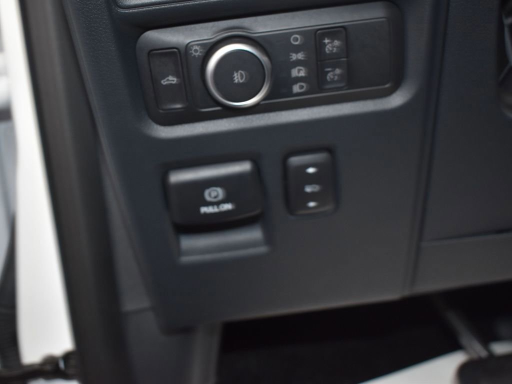 Certified 2022 Ford F150 XLT w/ Equipment Group 302A High image 34