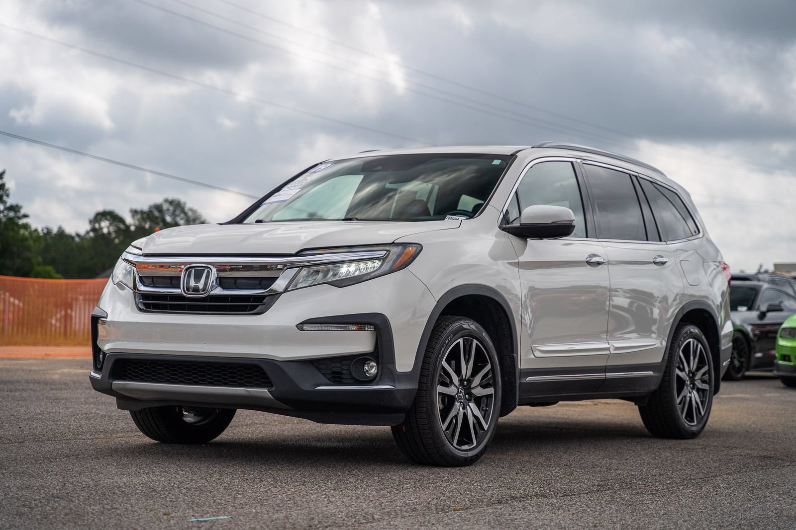Used 2019 Honda Pilot Touring image 3