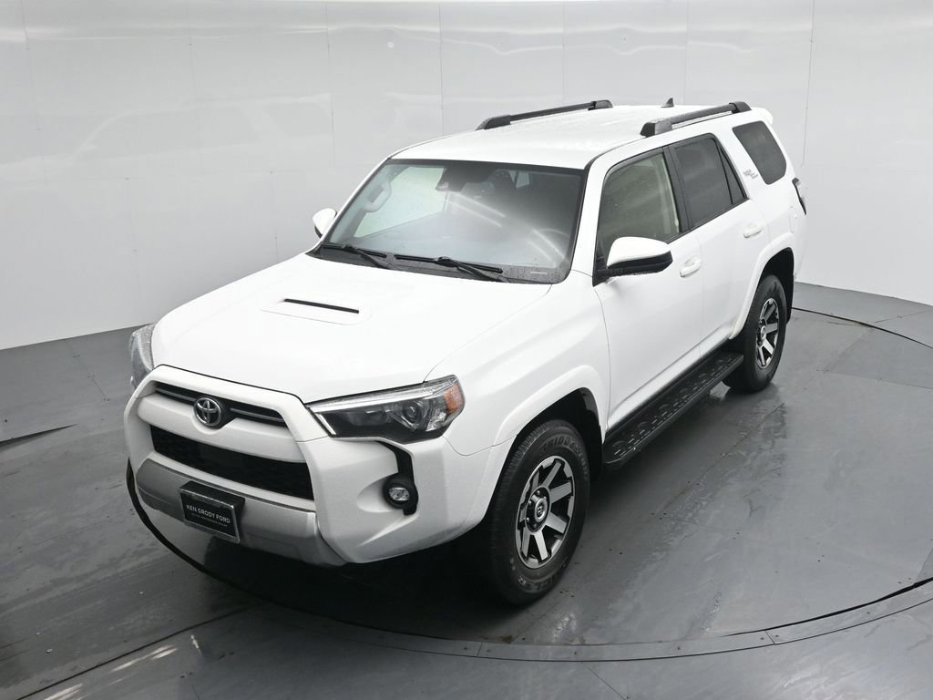 Used 2024 Toyota 4Runner TRD Off-Road image 24