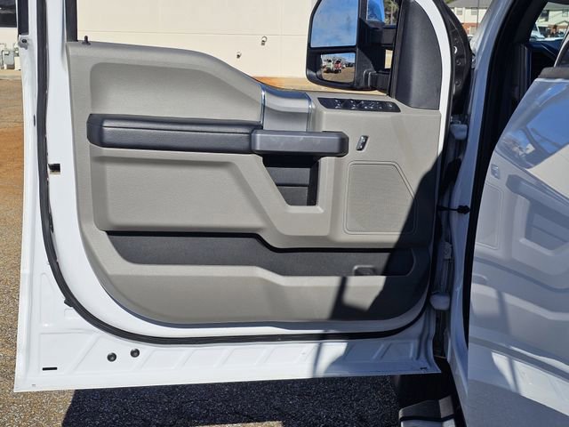 Certified 2022 Ford F250 XLT w/ XLT Premium Package image 14