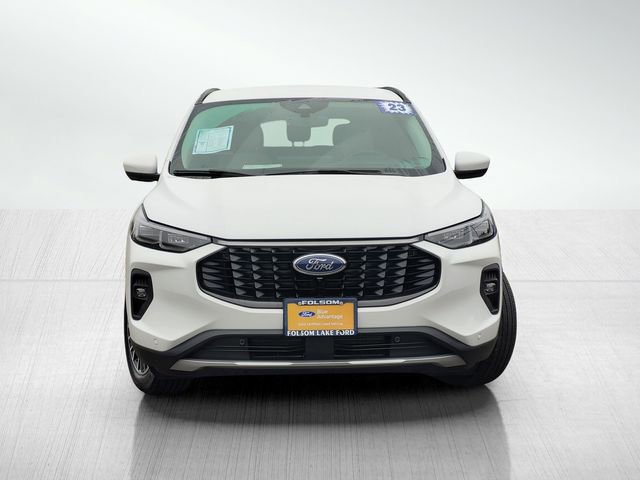 Certified 2023 Ford Escape SE w/ PHEV Premium Package image 2