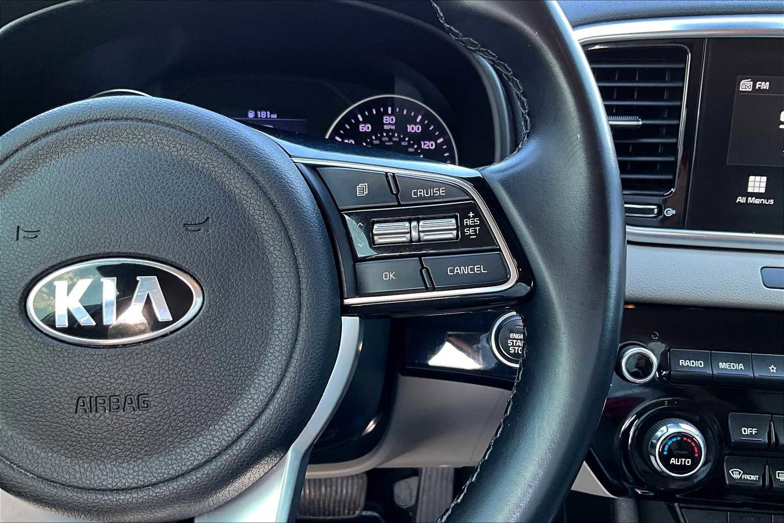 Used 2020 Kia Sportage EX image 45