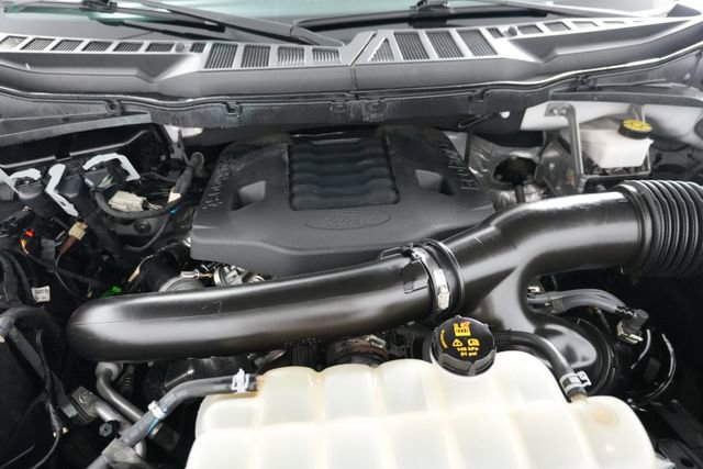 Certified 2022 Ford F150 XLT w/ Equipment Group 302A High image 39