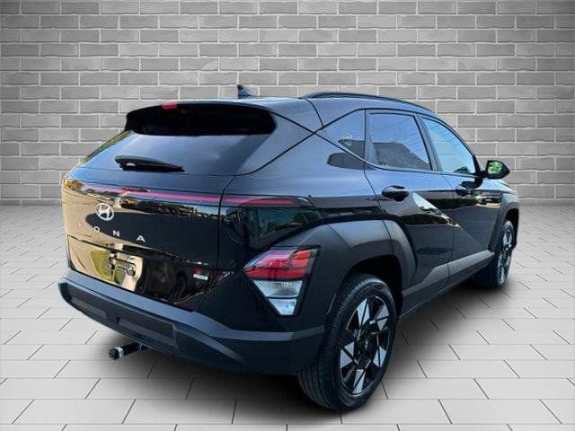 Used 2025 Hyundai Kona SEL AWD/4WD image 3
