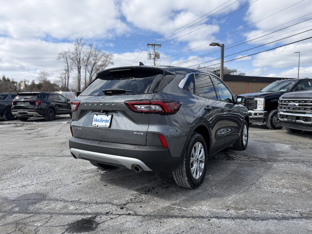 Certified 2023 Ford Escape Active AWD/4WD image 5