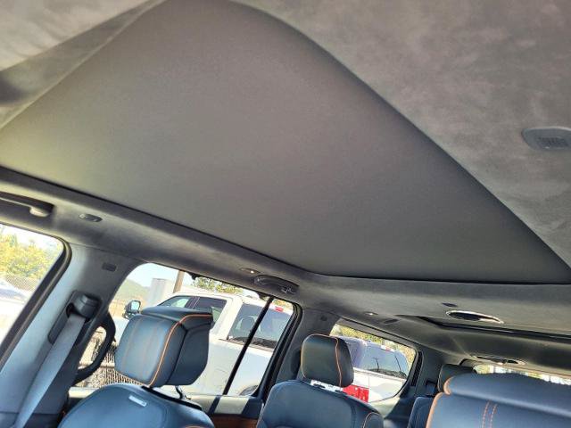 Used 2022 Jeep Grand Wagoneer Series II w/ Convenience Group III AWD/4WD image 13