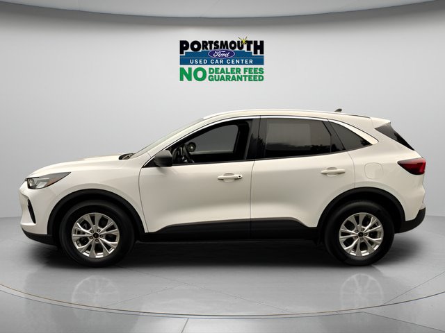 Certified 2023 Ford Escape Active AWD/4WD image 2