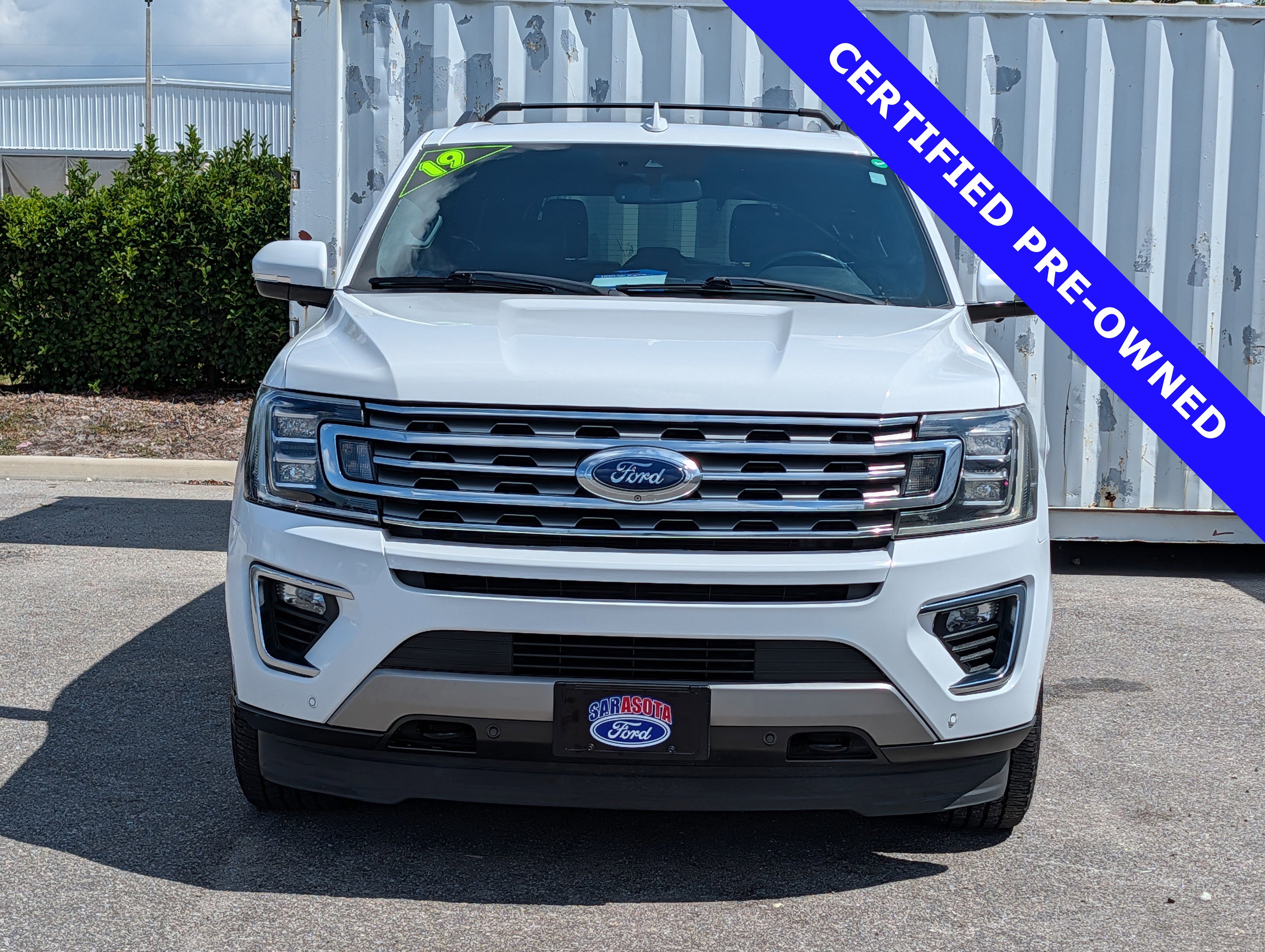 Certified 2019 Ford Expedition Limited w/ Equipment Group 302A AWD/4WD image 8