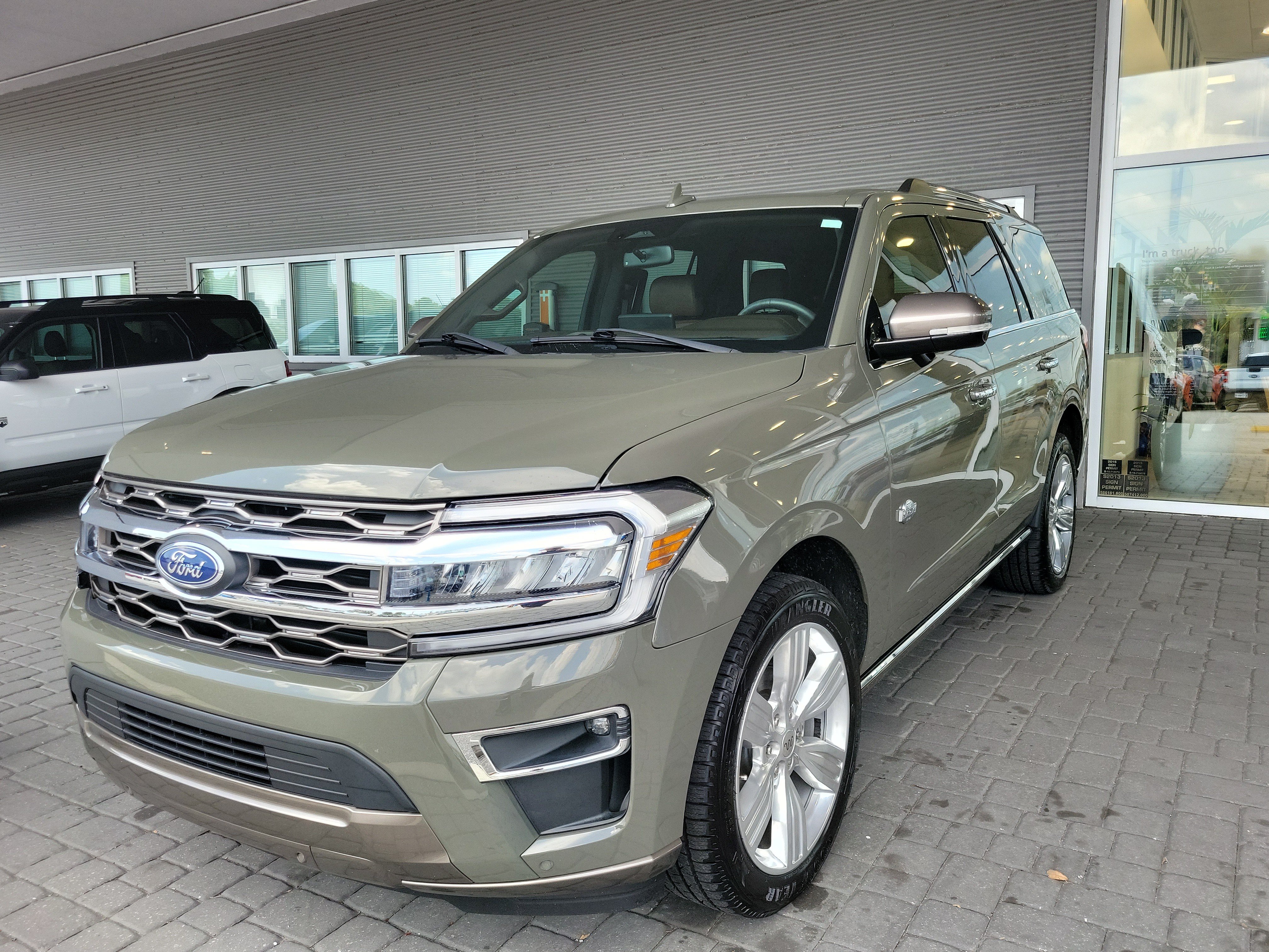 Certified 2024 Ford Expedition King Ranch RWD image 1