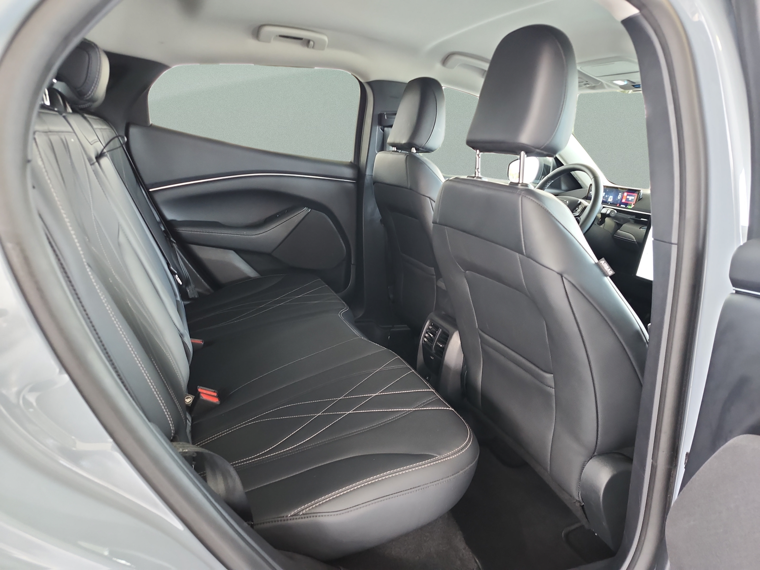 Certified 2025 Ford Mustang Mach-E Select RWD image 19