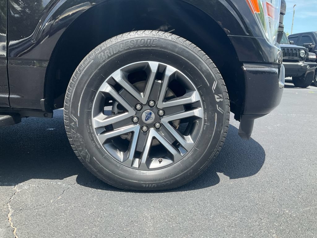 Certified 2022 Ford F150 XL w/ STX Appearance Package AWD/4WD image 10