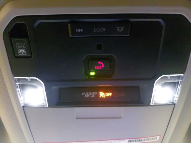 Used 2023 Toyota Tundra Limited image 26