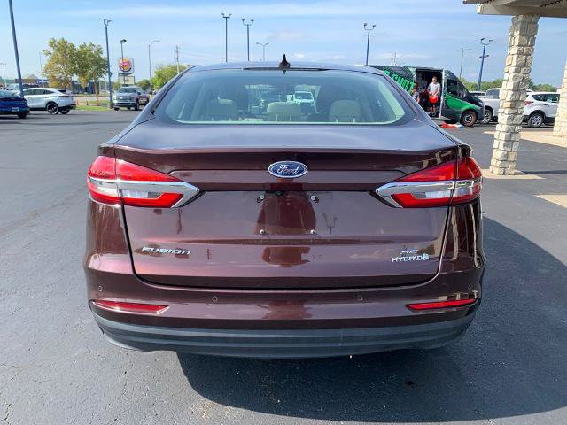 Certified 2019 Ford Fusion SE FWD image 5