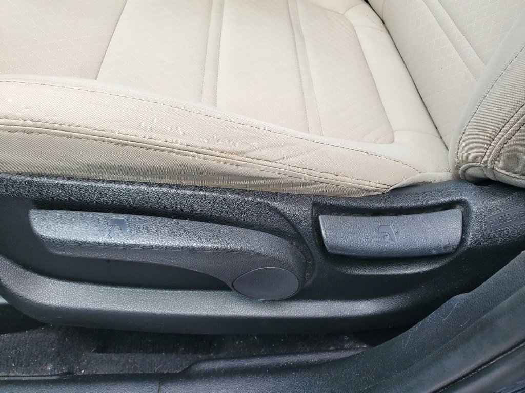 Used 2017 Kia Sorento LX image 13