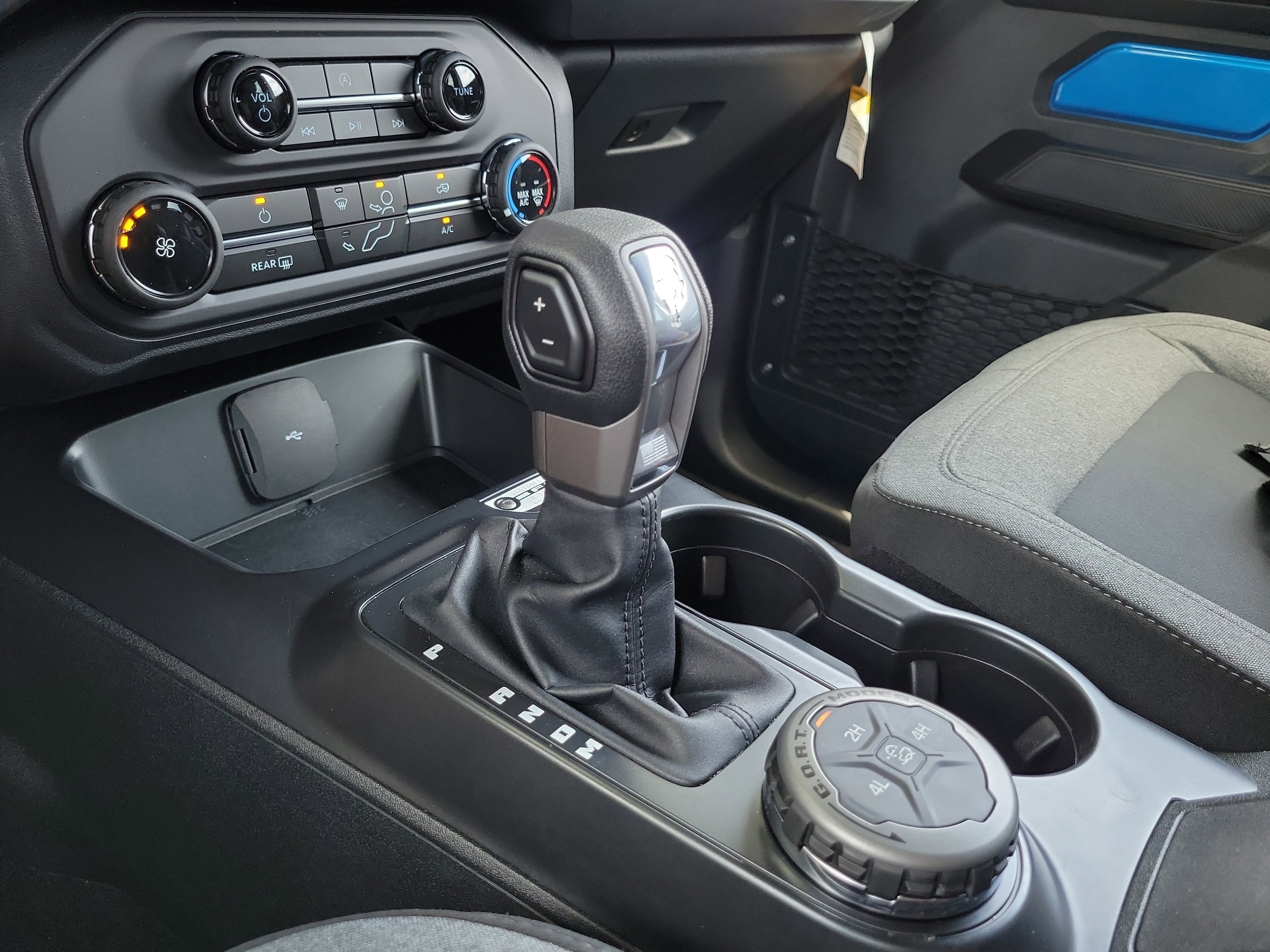 Certified 2025 Ford Bronco 2-Door AWD/4WD image 21