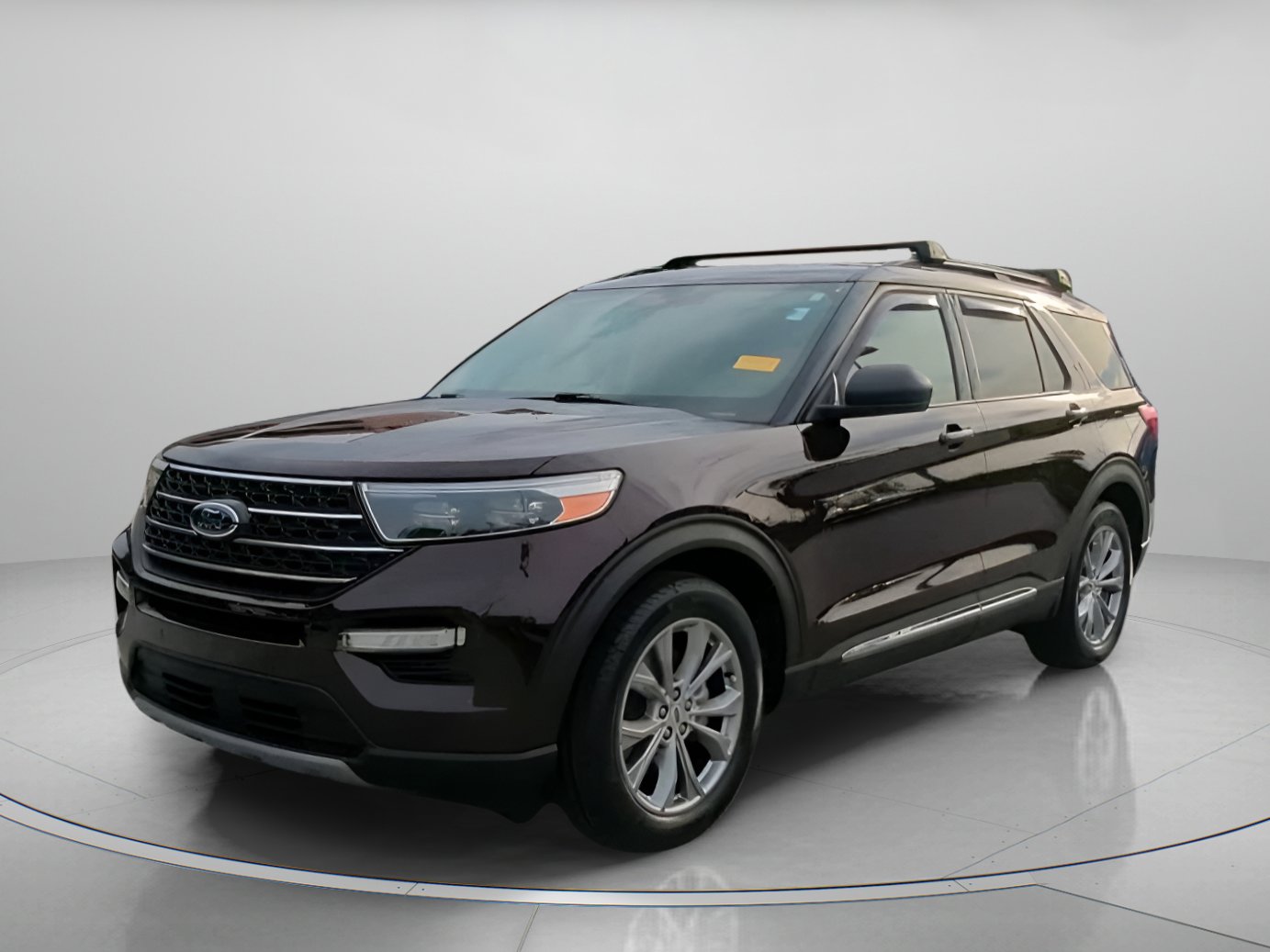 Certified 2022 Ford Explorer XLT w/ Equipment Group 202A RWD image 12