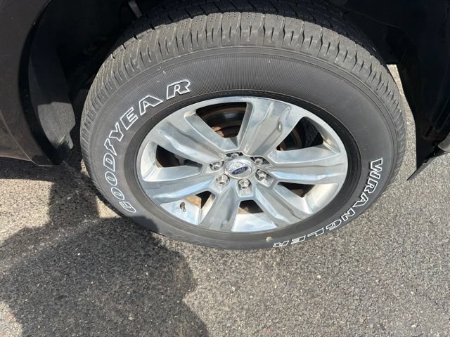 Certified 2018 Ford F150 Platinum AWD/4WD image 13