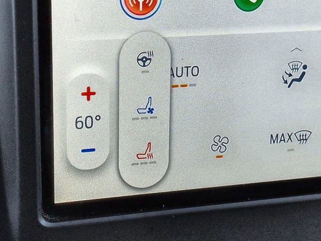 Certified 2023 Ford Edge Titanium w/ Equipment Group 301A image 20