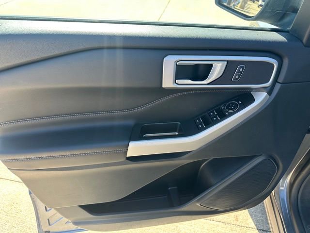 Certified 2024 Ford Explorer XLT w/ Equipment Group 202A image 10