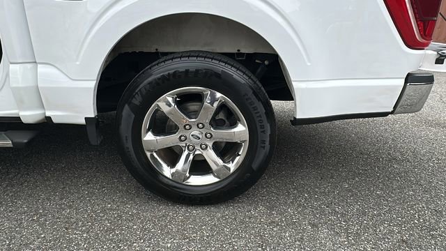 Certified 2021 Ford F150 XLT w/ Equipment Group 302A High image 19