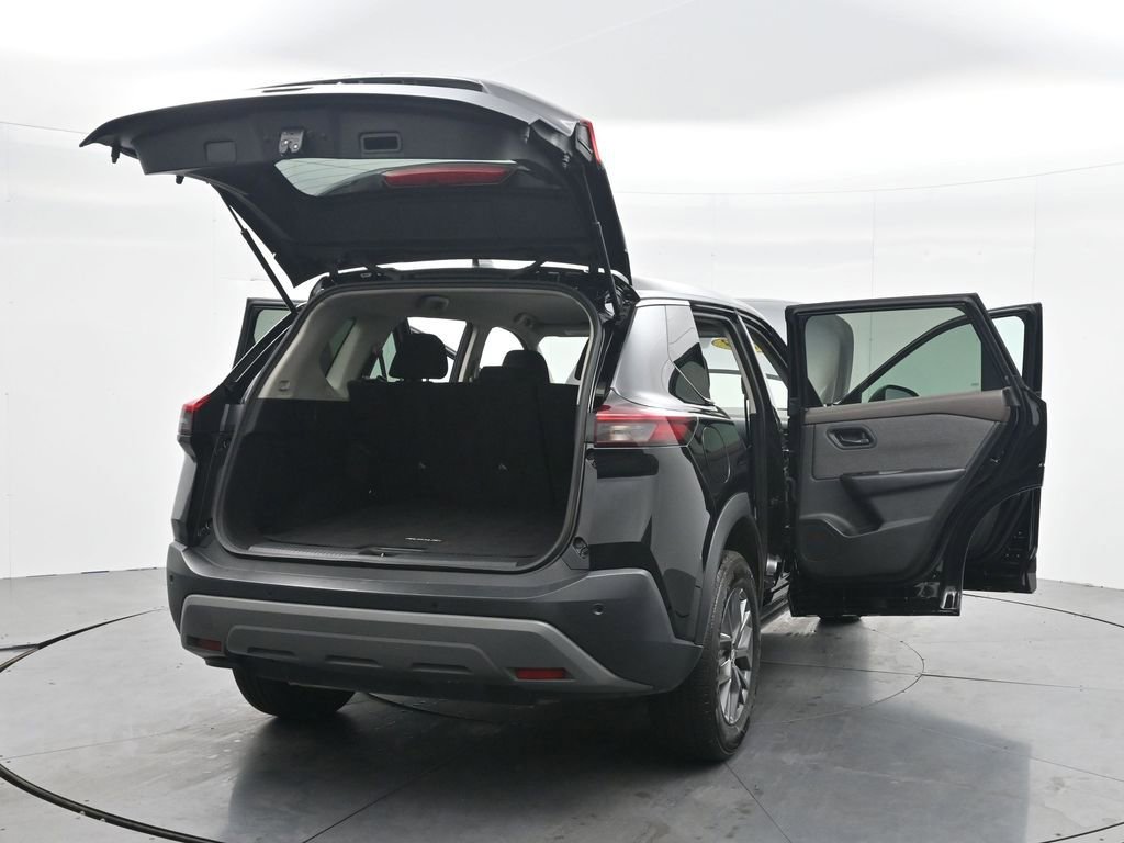Used 2023 Nissan Rogue S AWD/4WD image 24