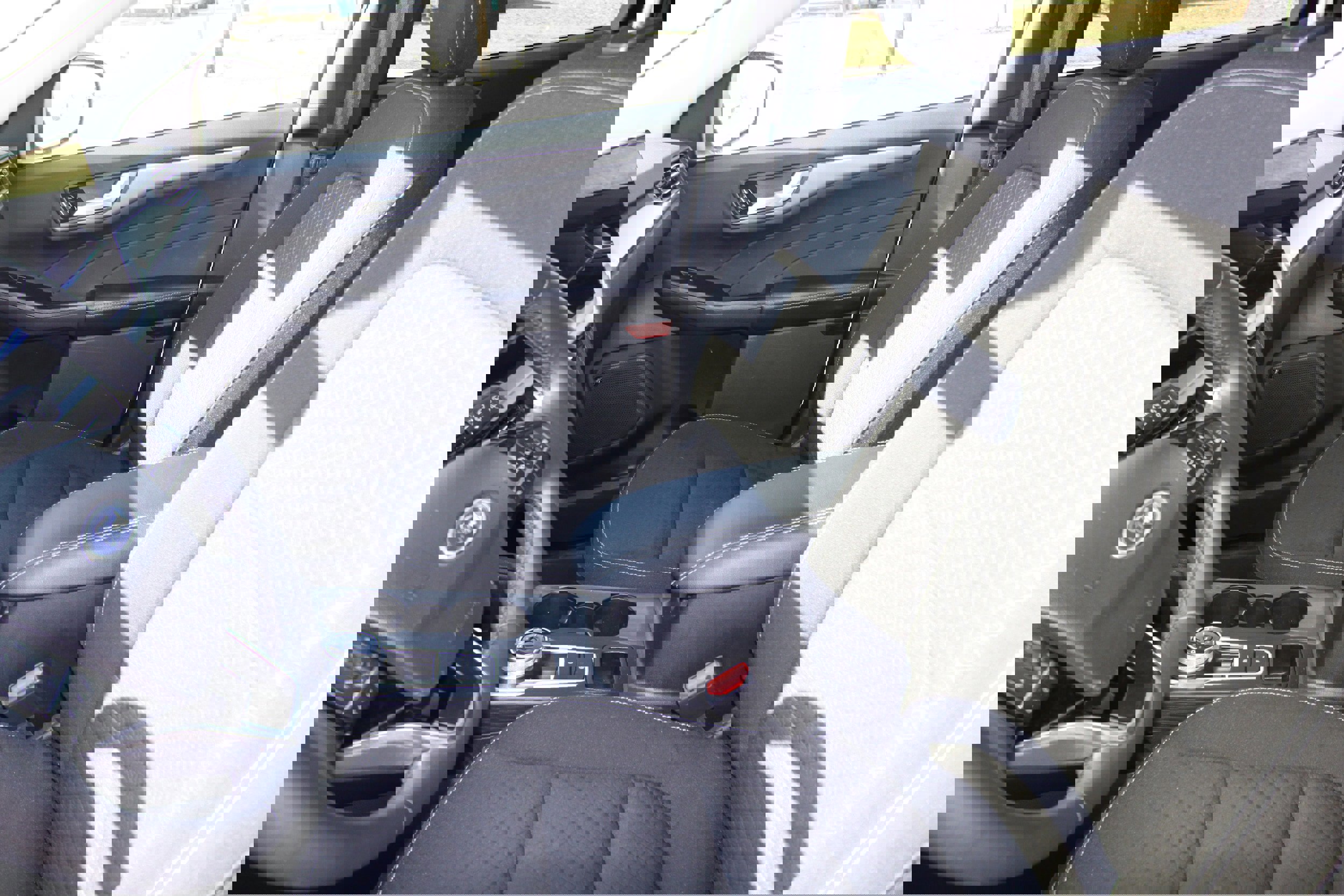 Certified 2023 Ford Escape Active w/ Tech Pack #2 image 9