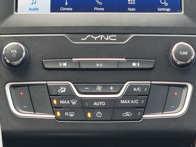 Certified 2019 Ford Fusion SE image 28