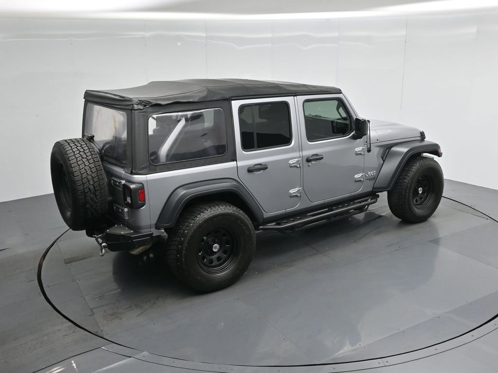 Used 2018 Jeep Wrangler Unlimited Sport image 15