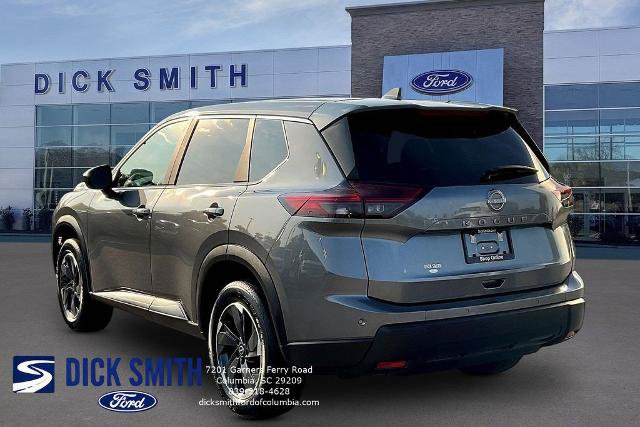 Used 2025 Nissan Rogue SV FWD image 4