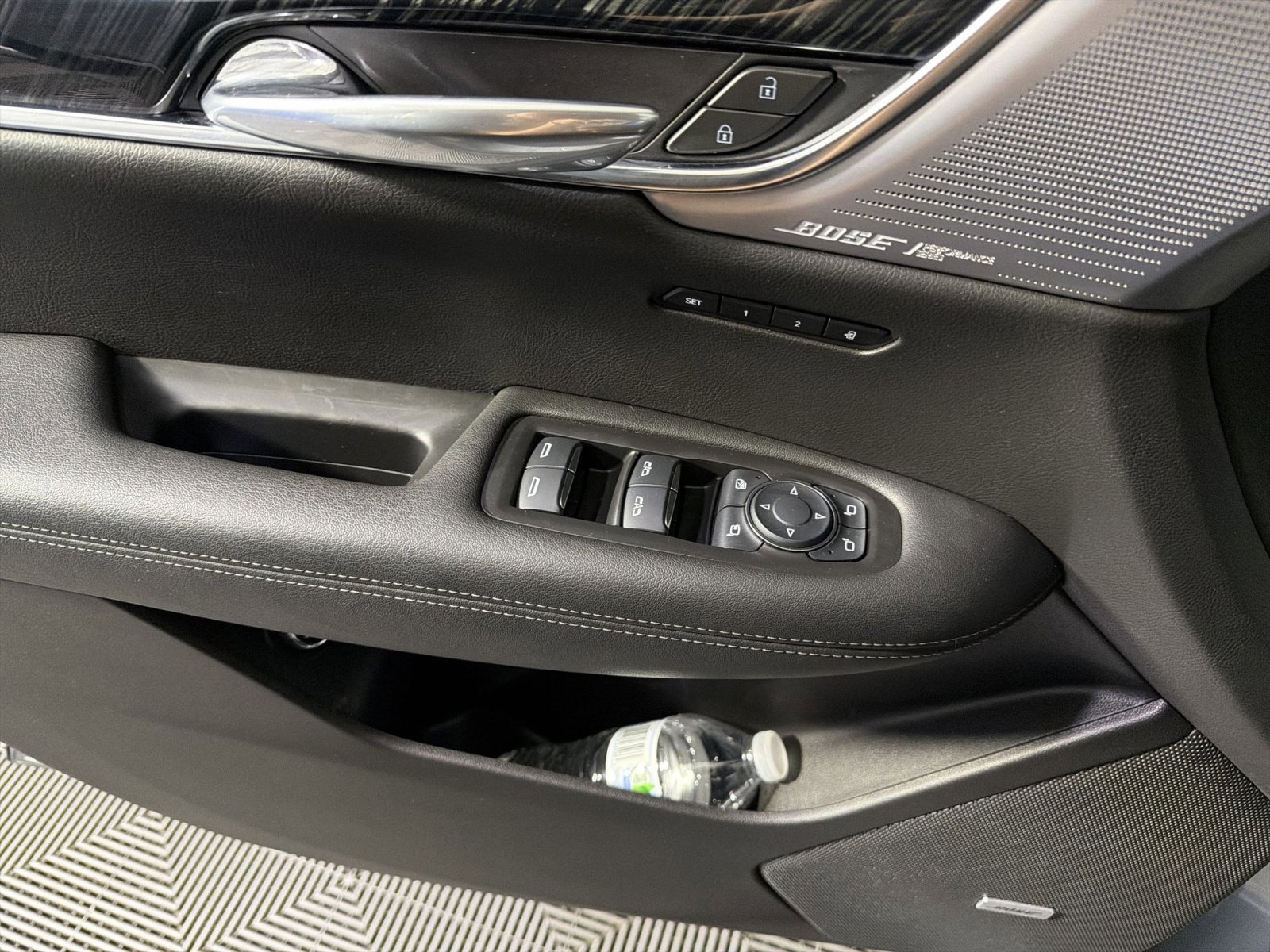 Used 2023 Cadillac XT6 Premium Luxury AWD/4WD image 46