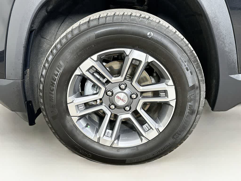 Used 2025 GMC Terrain Elevation AWD/4WD image 8