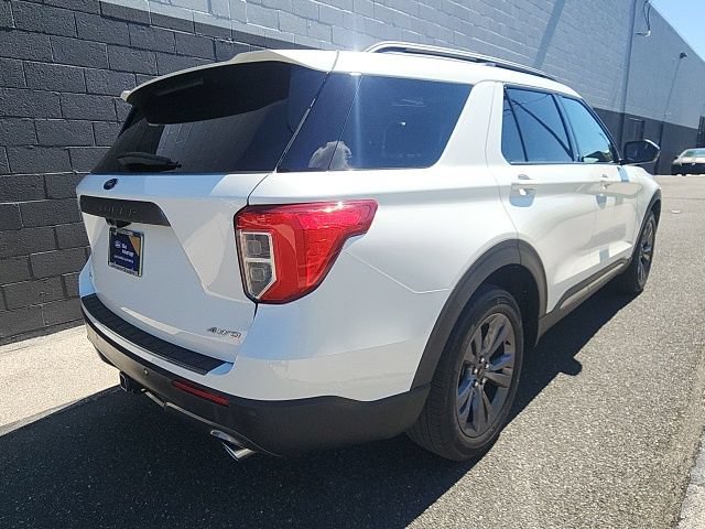 Certified 2024 Ford Explorer XLT w/ Equipment Group 202A AWD/4WD image 6