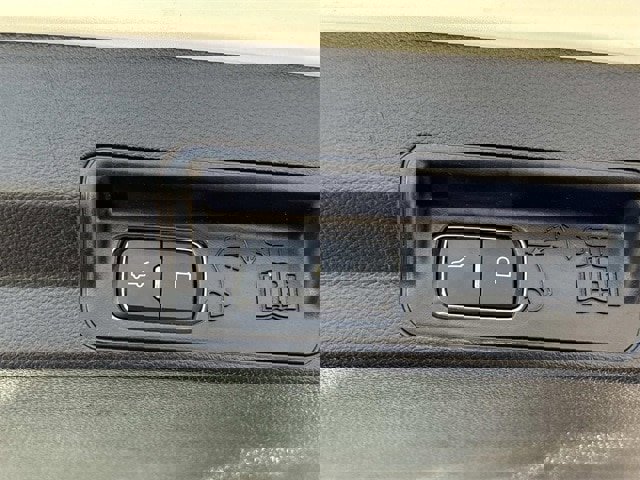 Certified 2022 Ford Explorer Limited w/ Limited Technology Package image 14