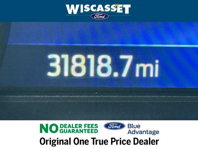 Certified 2022 Ford Explorer XLT w/ Equipment Group 202A image 22