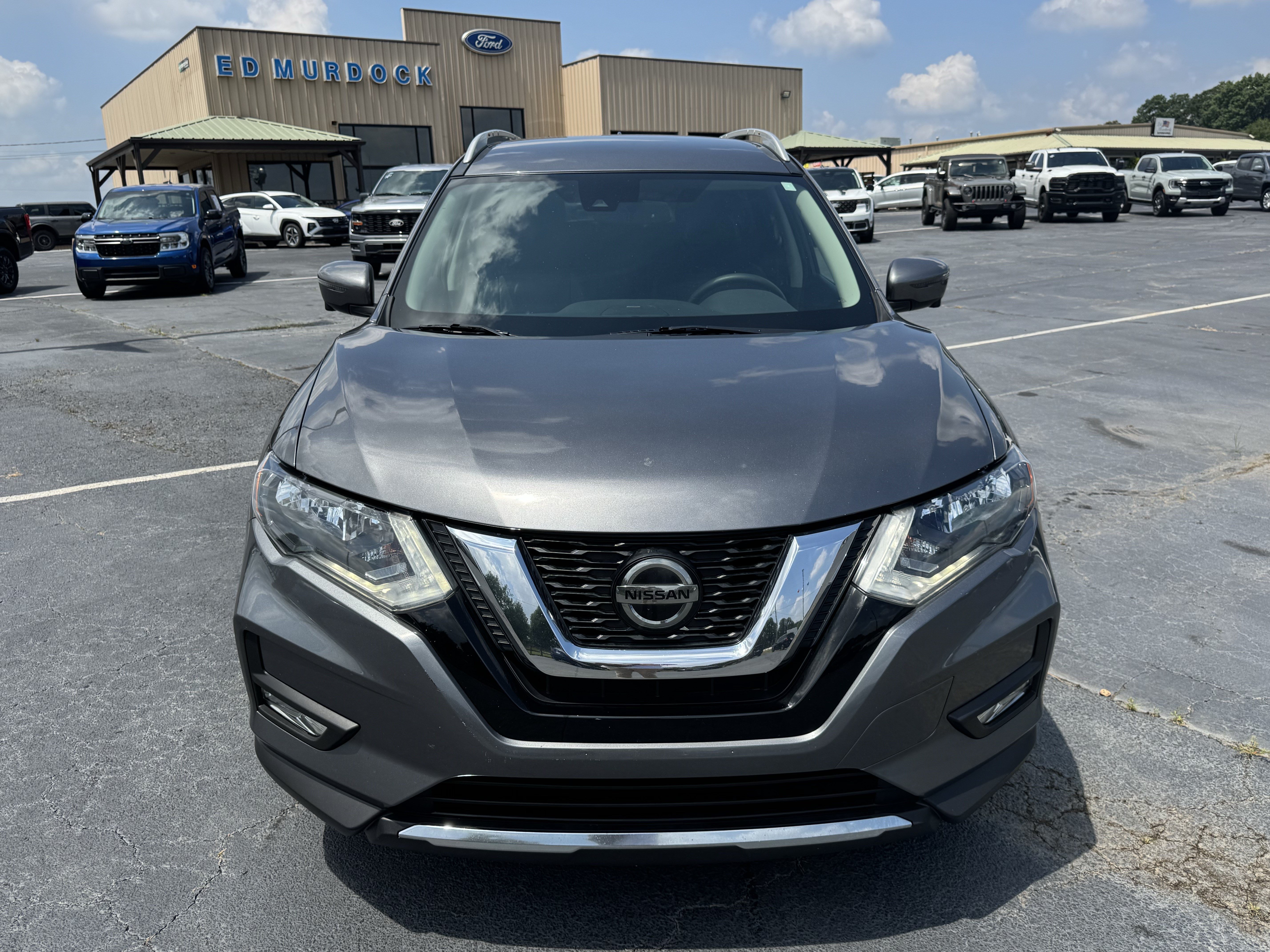 Used 2019 Nissan Rogue SL AWD/4WD image 3
