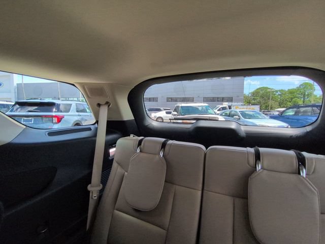 Certified 2020 Ford Explorer Limited RWD image 16