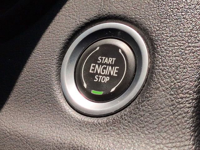 Used 2022 Cadillac XT4 Sport w/ Safety Alert Package image 35