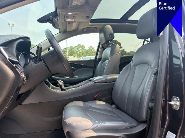 Used 2019 Buick Envision Essence FWD image 10