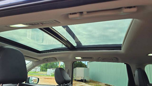 Used 2022 Subaru Ascent Touring image 9