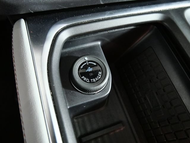 Certified 2025 Ford Expedition Active AWD/4WD image 28