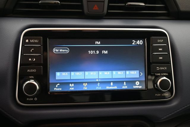 Used 2024 Nissan Versa SV FWD image 10